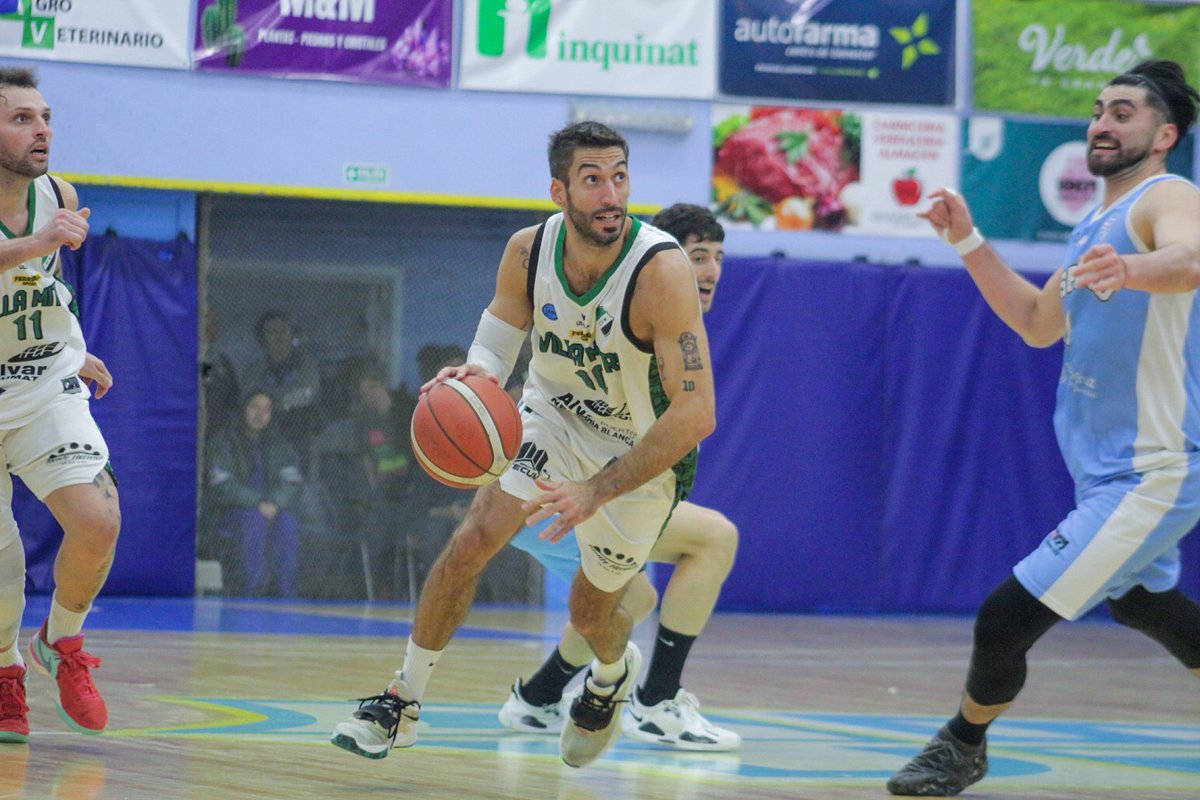 Pick&Roll (@pickandrollweb) on Twitter photo #LigaNacional
Un tirador para Formosa
La Unión se quedó con los servicios de Federico Harina, uno de los goleadores de LA en la 23-24. Además arribó Nicolás Franco. Novedades en Argentino, Peñarol y Atenas. Lo cuenta <a href="/josefiebig/">Colo fiebig</a>
➡️ pickandroll.com.ar/noticias/61952…
📷 Villa Mitre #LigaNacional
Un tirador para Formosa
La Unión se quedó con los servicios de Federico Harina, uno de los goleadores de LA en la 23-24. Además arribó Nicolás Franco. Novedades en Argentino, Peñarol y Atenas. Lo cuenta <a href="/josefiebig/">Colo fiebig</a>
➡️ pickandroll.com.ar/noticias/61952…
📷 Villa Mitre