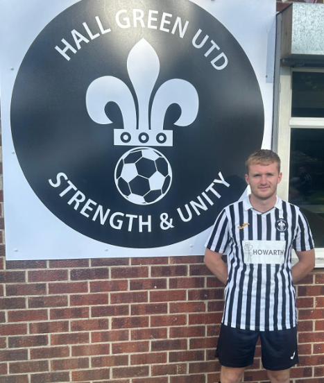 HallGreen_Utd's tweet photo. Scores on the Doors, Hall Green Utd win 1-0 against Emley AFC U23s.

Goal scorer was our most reason signing, Sam Gibson, welcome Sam!

MOM goes to Ryan Hammerton who is having an impressive pre-season. https://t.co/oYohTgaNuE