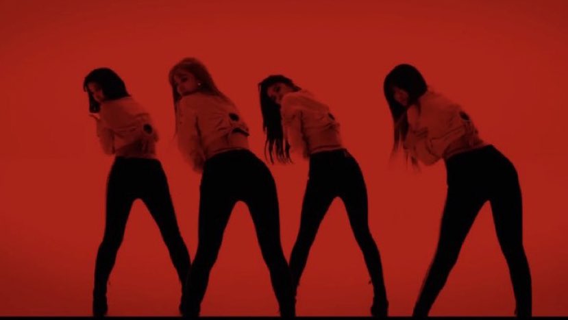 kunseishu's tweet image. Meanwhile Exid in 2017