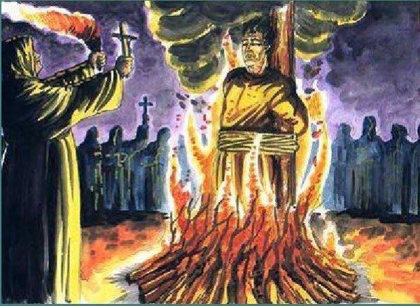 tiagosantineli's tweet photo. muito melhor uma santa ceia trans mostrando o cristianismo como ele não é, (acolhedor com os marginalizados) do que mostrar o cristianismo como ele foi e é até hoje: https://t.co/n3vwvGOWJq
