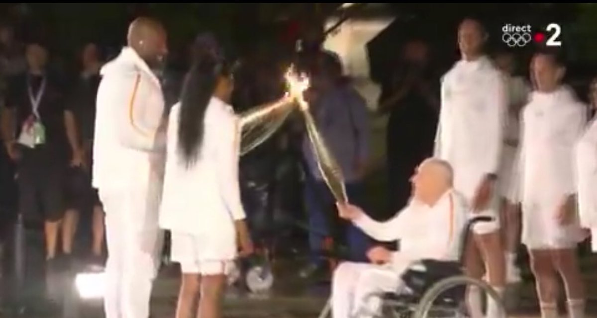 Époustouflant 

Liberté, égalité, fraternité, sororite 

#JO2024 #ceremoniedouverture