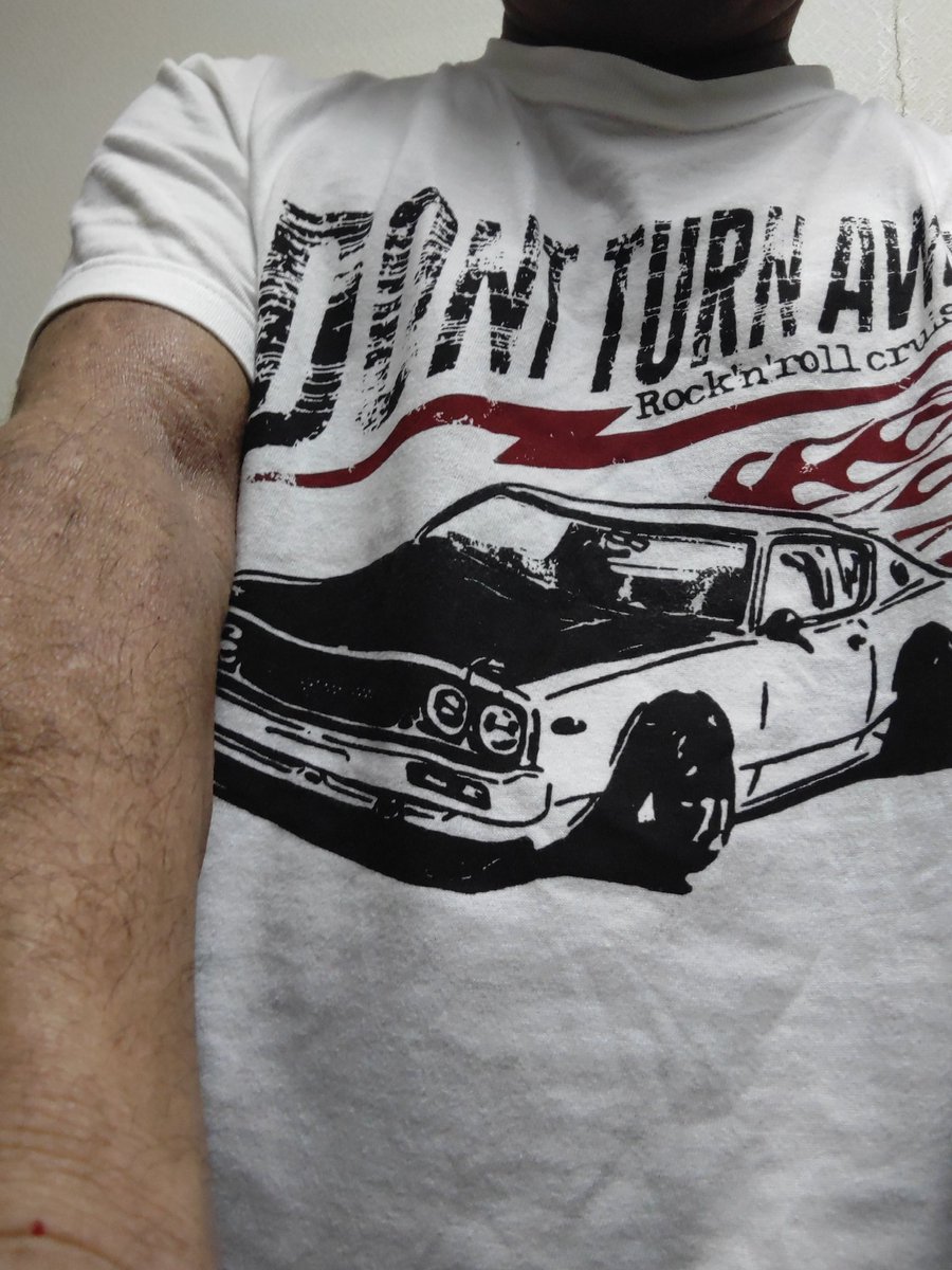 cIbEsZpennrq9Ue's tweet image. 今朝の2枚💿&amp;amp;T👕😀🎵
今日は陽射しはあるけど、曇りにわか雨、強雨や雷雨もあるかもです❕😱
本日も皆様が元気で最高にハッピーでステキな日になります様に‼️😁👍
今日のT👕はDON&apos;T TURN AWAY❗😄

#DONTTURNAWAY
#HowManyTimesTellTheLies
#SerenadeRemember
#UNDERDOG