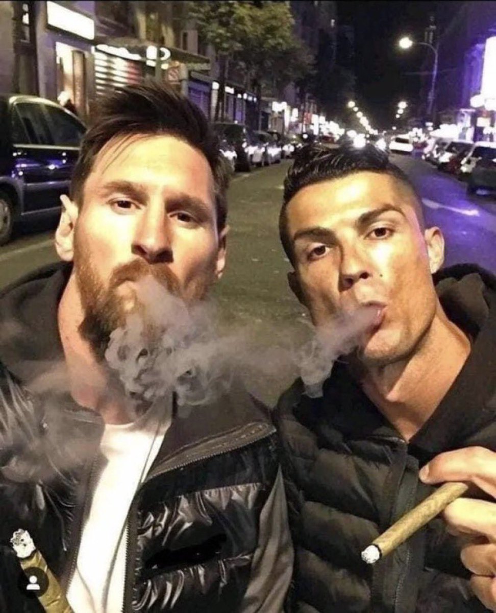 BomDjani's tweet photo. @ronaldobetter07 How slipperz feels when he say nigga https://t.co/j5K51Q4Mvp