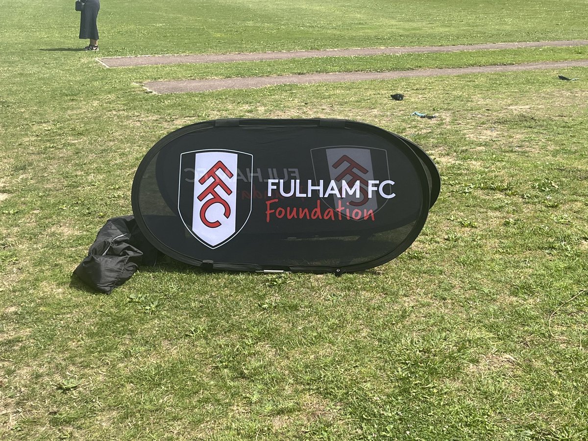 Dean Martin tweet media