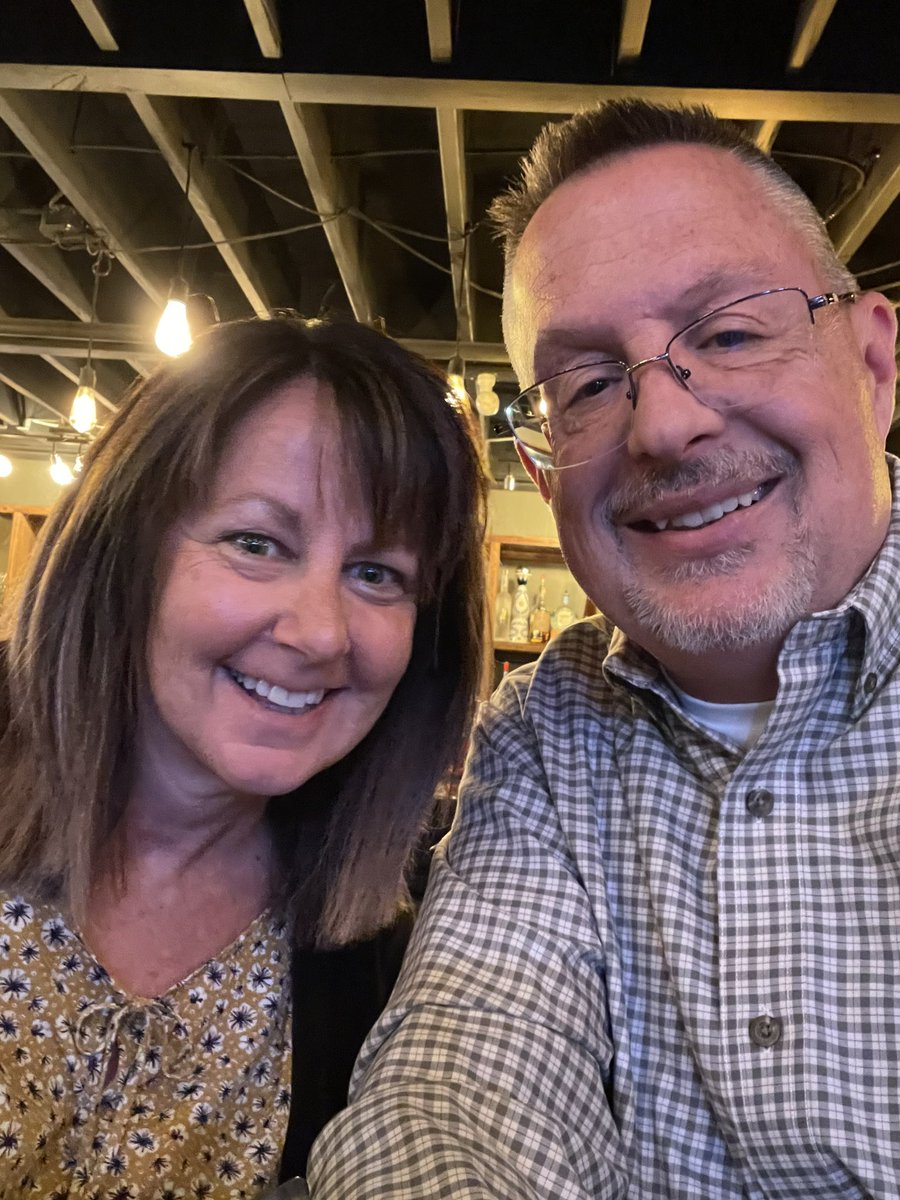 MaplesTony's tweet photo. Date night @listeningroom
#35YearsAndCounting https://t.co/ssUZ8aGyg0