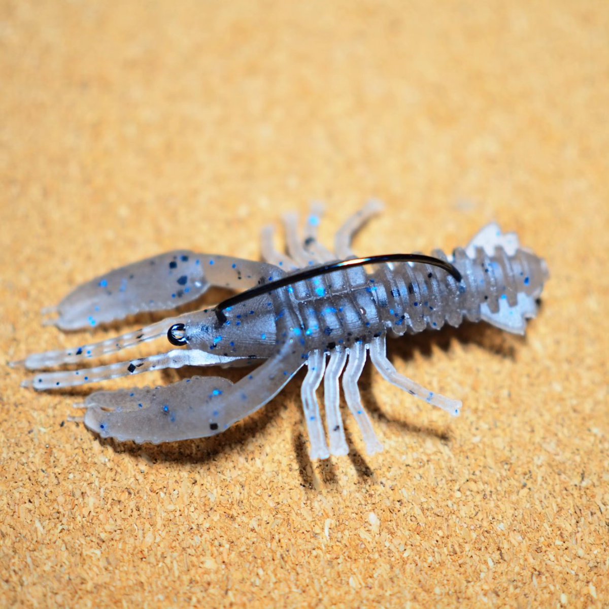 baitjunky2013's tweet photo. KillerBug2.5"
水深2mくらいまではノーシンカー、お好みでガン玉(フックに打てるチヌ用)、ネイルシンカーをセットしてください。
ガン玉位置はヘッド側水平フォール、テール側バックスライドになります。
サスペンドしてる魚を狙う際に効果的なワームです。
#キラーバグ
#KillerBait https://t.co/Bj10nFwa13