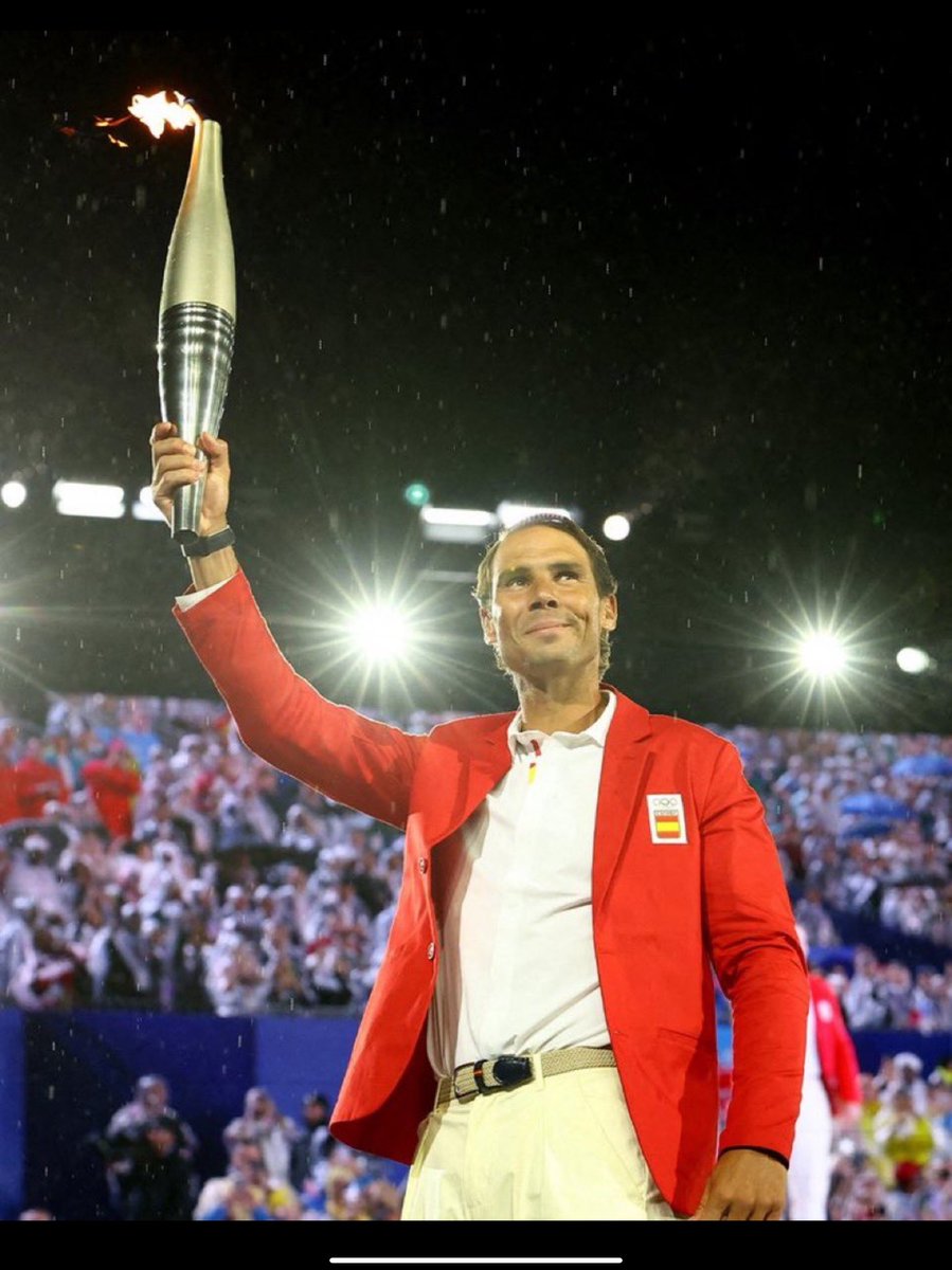 Francia se rinde ante Rafa Nadal…
Y yo me quito el sombrero con los! franceses.
!!!!!!!Madre mía que detallazo!!!!!