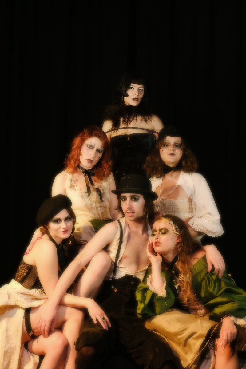 The photos are out for Hotel La Femme 💋