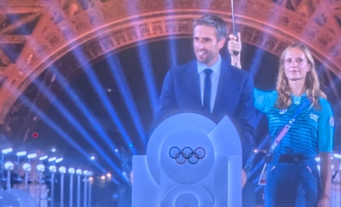 Claudia Bokel (@claudiabokel) on Twitter photo Bravo <a href="/TonyEstanguet/">Tony Estanguet - OLY</a> pour ta presentation a l'ouverture des Jeux Olympiques <a href="/Paris2024/">Paris 2024</a> Je me souviens bien les elections pour #IOCAC @olympics in <a href="/London2012/">London 2012</a> avec <a href="/KirstyCoventry/">Kirsty Coventry</a> <a href="/DankaBartekova/">Danka Bartekova</a> <a href="/jamestomkins/">James Tomkins 💙</a> 💪🙌 Bravo <a href="/TonyEstanguet/">Tony Estanguet - OLY</a> pour ta presentation a l'ouverture des Jeux Olympiques <a href="/Paris2024/">Paris 2024</a> Je me souviens bien les elections pour #IOCAC @olympics in <a href="/London2012/">London 2012</a> avec <a href="/KirstyCoventry/">Kirsty Coventry</a> <a href="/DankaBartekova/">Danka Bartekova</a> <a href="/jamestomkins/">James Tomkins 💙</a> 💪🙌