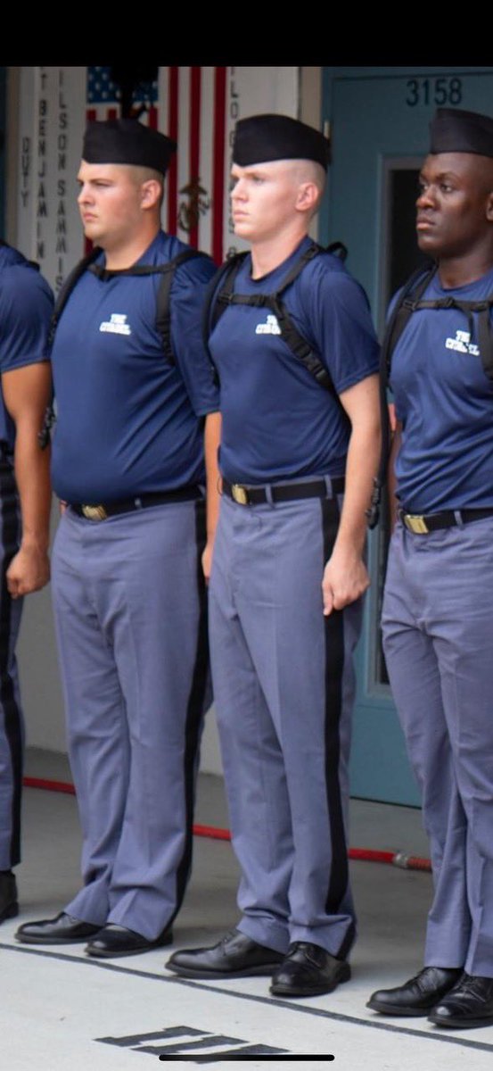 GwenButson's tweet image. @Citadel1842 Posted pictures of the athletes matriculating this week and I spotted my ❤️!!
@Triston_Lemons  I told you!  Always trust!  He has a plan!  You are where you R supposed 2 B! @CitadelFootball #challengeweek #knoblife