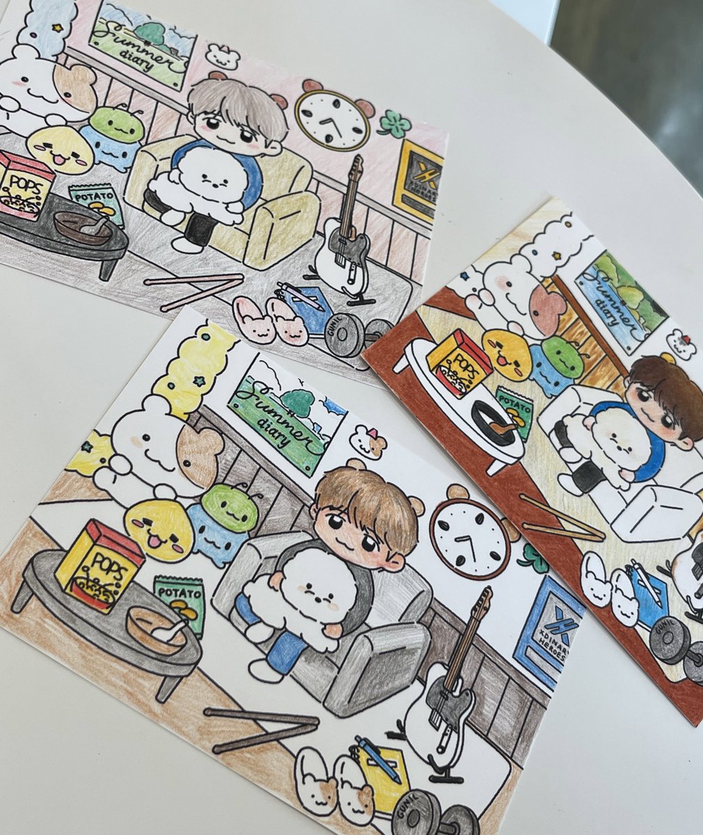 Xmnch2X's tweet photo. 카페 내 비치된 색연필 자유롭게 사용 가능합니다~~!! 색칠공부 하고 가세용🐹🐹 https://t.co/LX0BtNKVsO