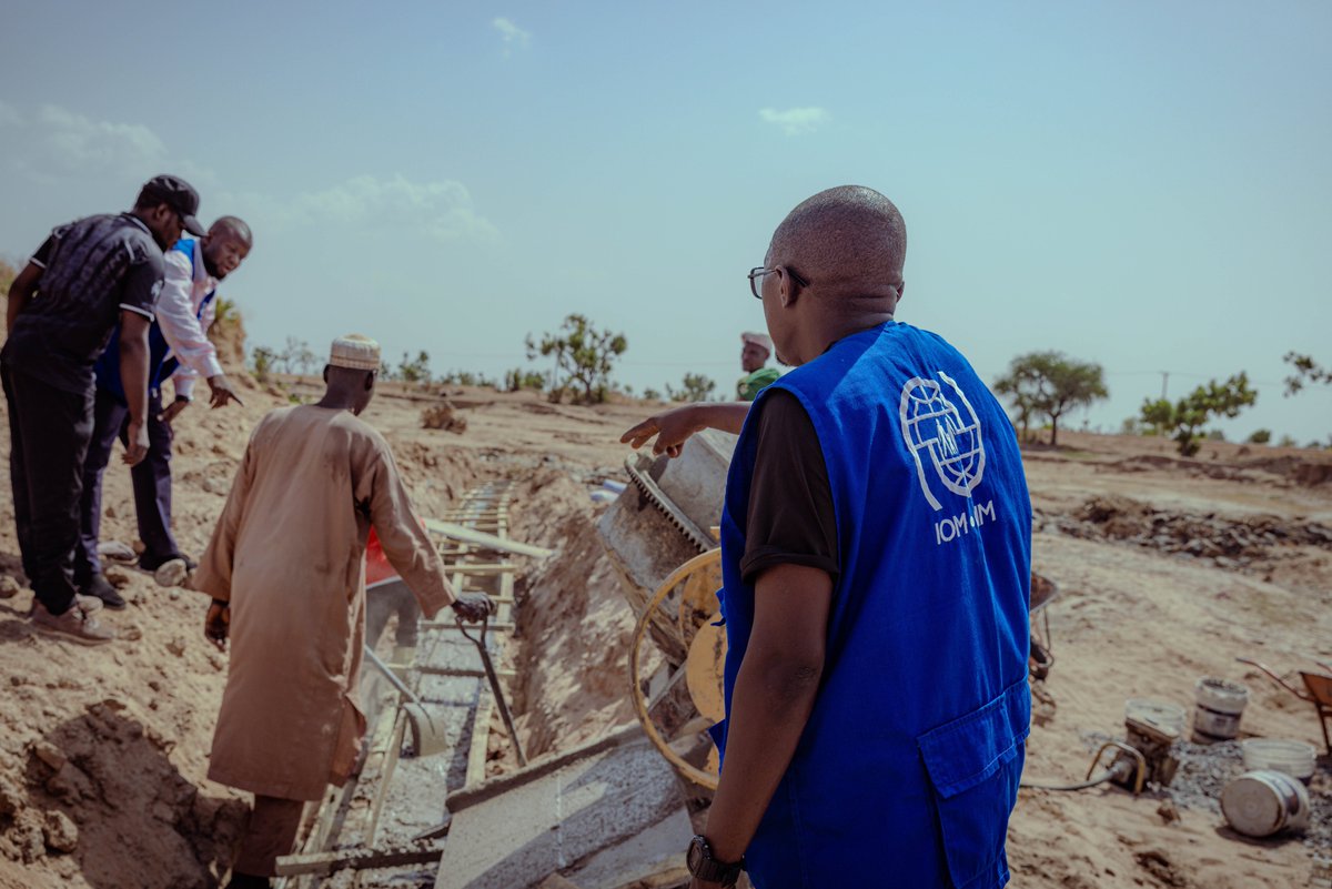 IOM Nigeria (@iom_nigeria) on Twitter photo “Now, this is really a new city.” - says Musa Tella, a community leader in Malkohi, #Adamawa. He describes the positive impact of IOM-led site improvement activities, including drainage construction and shelter repairs. Thanks to the support from @USAidSavesLives and <a href="/eu_echo/">EU Civil Protection & Humanitarian Aid 🇪🇺</a>. “Now, this is really a new city.” - says Musa Tella, a community leader in Malkohi, #Adamawa. He describes the positive impact of IOM-led site improvement activities, including drainage construction and shelter repairs. Thanks to the support from @USAidSavesLives and <a href="/eu_echo/">EU Civil Protection & Humanitarian Aid 🇪🇺</a>.