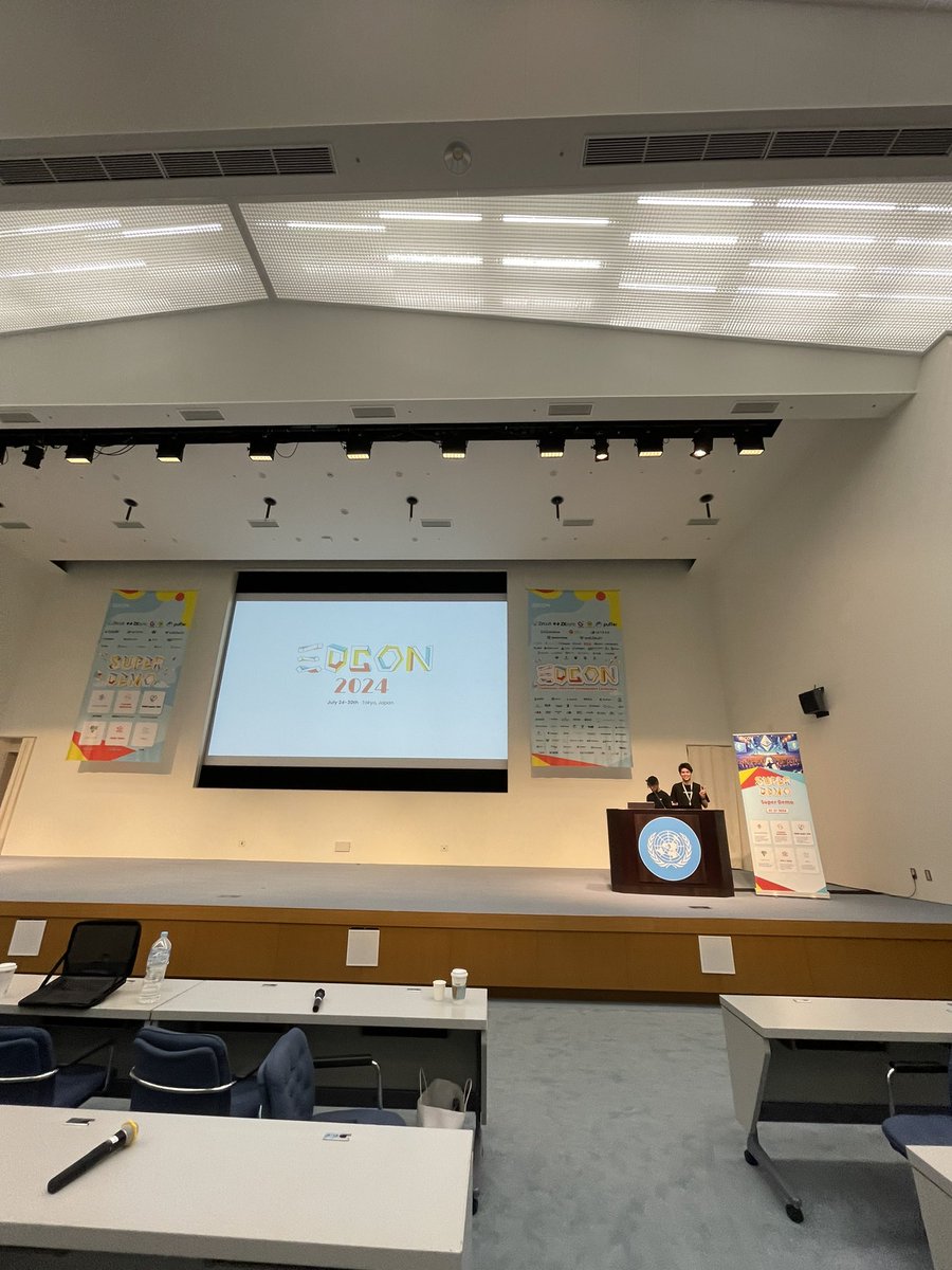 haruki_web3's tweet photo. ファイトーー!!!!!
@monas_pds !!!
#EDCON
#web3
#finecoin
#dorahack https://t.co/zPWAJMrhBk