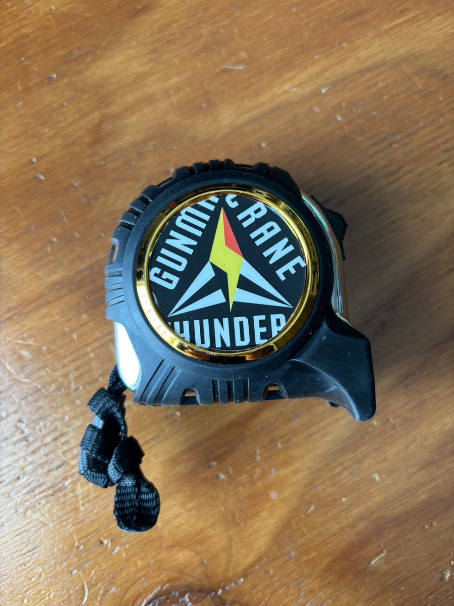 仕事道具に貼ってみた(^^)