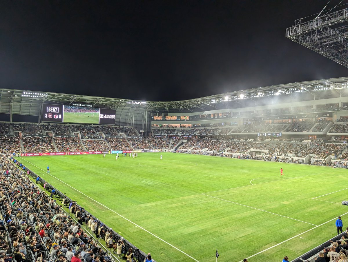 UseBanter's tweet image. Happy Friday