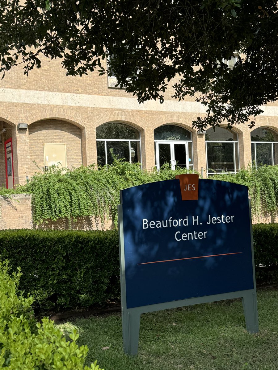 TIL: the highest grossing Wendy's in the country is on UT Austin campus ...