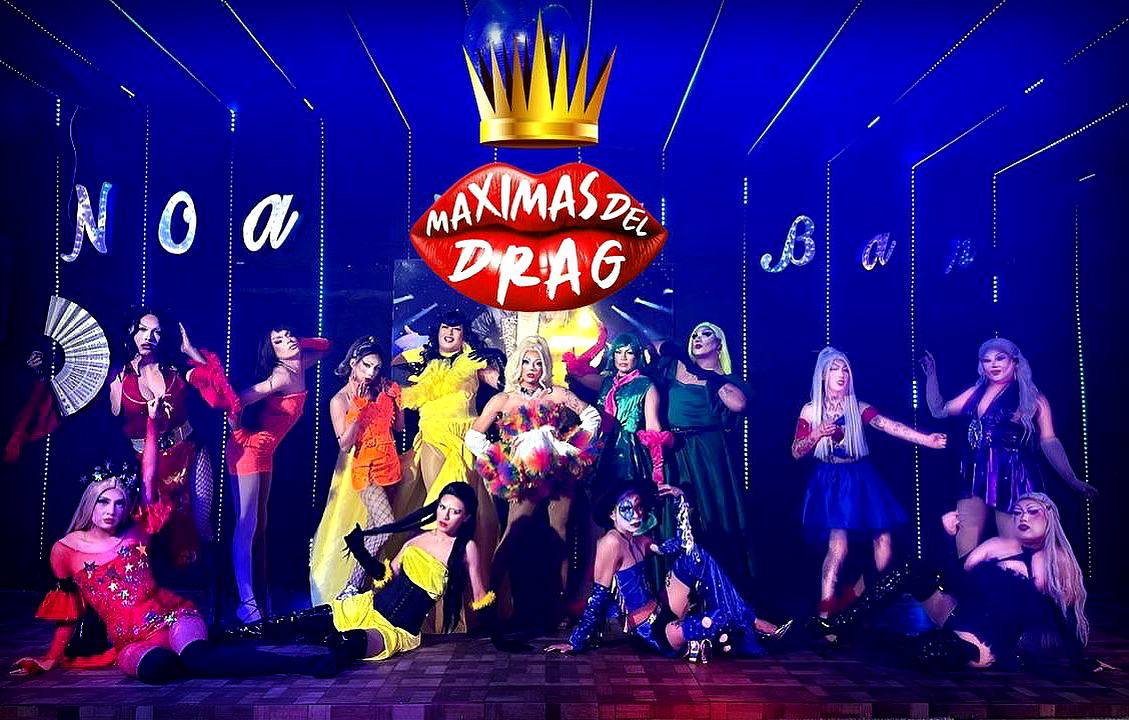 Serviciooooooo?! Nos vemos oficialmente este gran Jueves 1 de Agosto para el estreno de MAXIMAS DEL DRAG. NO COVER TODA LA NOCHE. Asi es, Nos vemos en NOA NOA BAR a partir de las 10 pm. Conduccion por Maxxxi Pocket Con juezas increibles como KAOZ majesty y mas!
