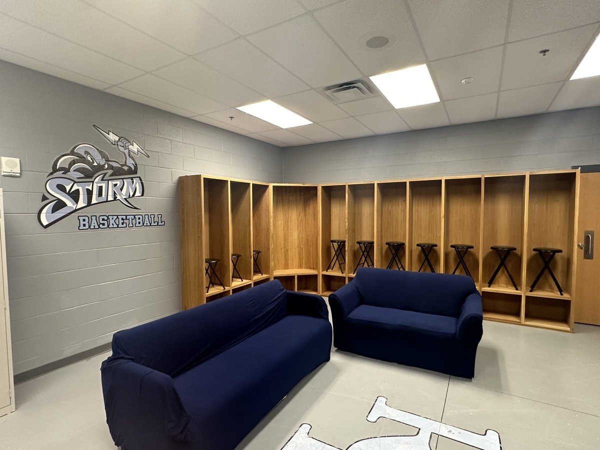 RFMBoysHoops's tweet photo. Big Time Upgrades!!! Over the summer the locker room got an upgrade. Huge thanks to CR Masonry and EMC Quality Carpentry for the donations and sponsorships. #RockyFork #We>Me https://t.co/XIjCAWTEnD