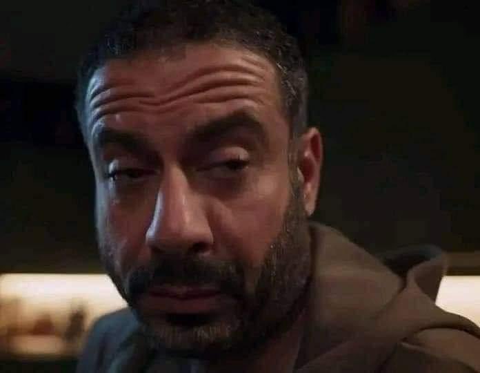 egymeme11's tweet photo. لما تنام الساعة ٤ الفجر وتصحى ٧ عشان تروح الشغل . https://t.co/Djbez6TovN