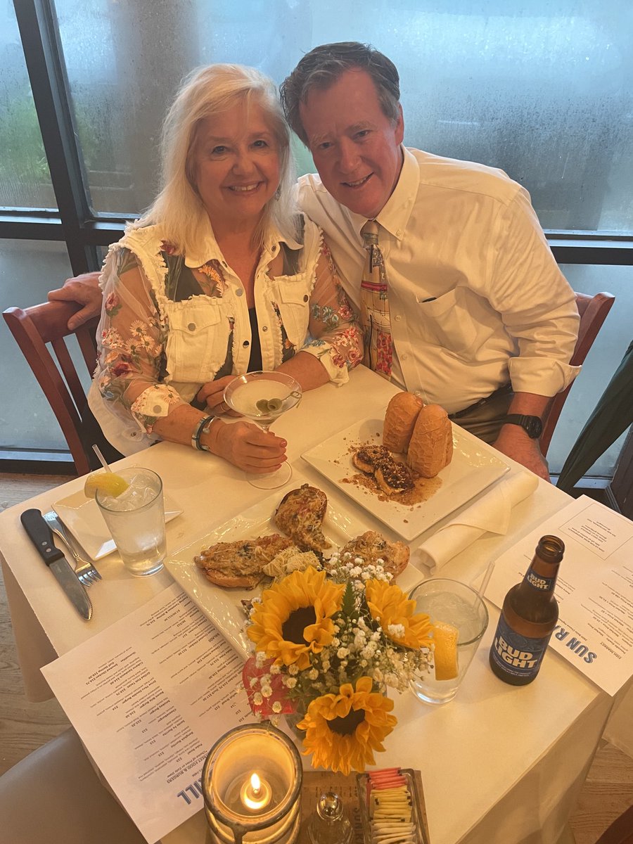 serenamelancon's tweet photo. Celebrating 20 yrs and Hurley wearing same tie he wore for our ceremony. Cheers y’all https://t.co/RDS30iq0fa