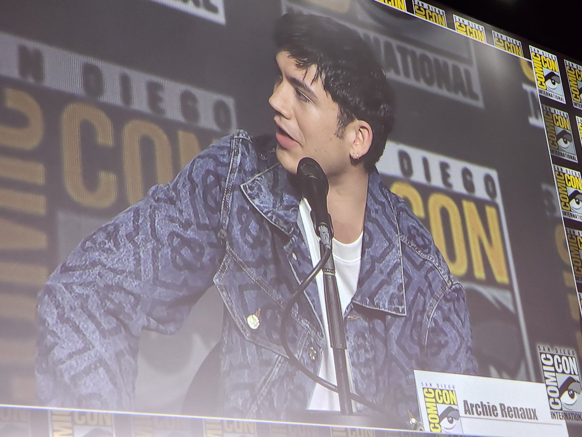 sdclips's tweet photo. Archie Renaux SDCC Hall H #SDCC #aliens #romulus https://t.co/0GfstUytiC