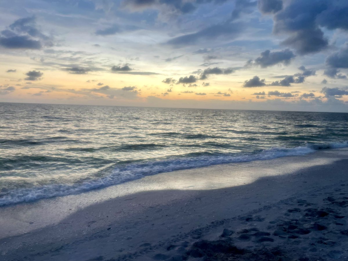 _silvergal's tweet image. Grateful #floridasunsets #beachlife