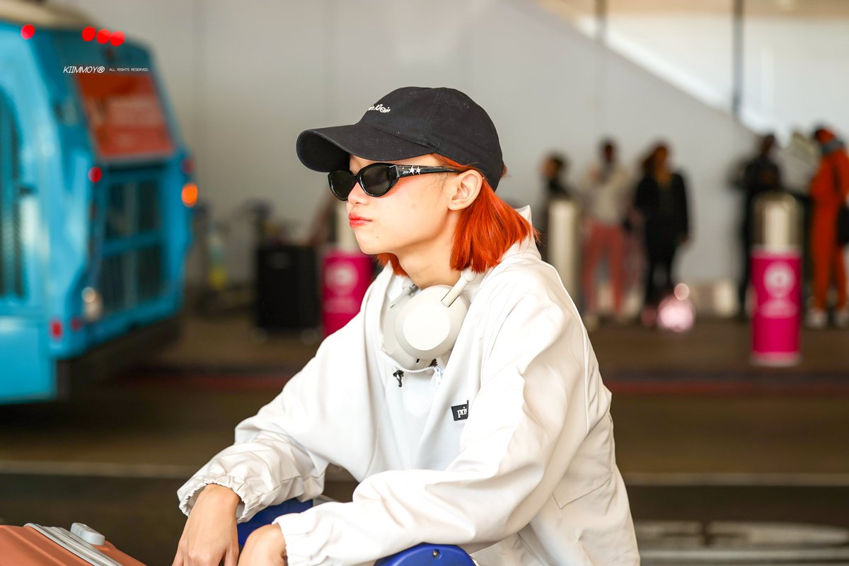 Kiimmoy's tweet image. 240726 BINI at LAX

Side profile ni Gwen ang flawless 😍 

#BINI #GWEN #GWENETH #KCON #KCONLA #KCONLA2024