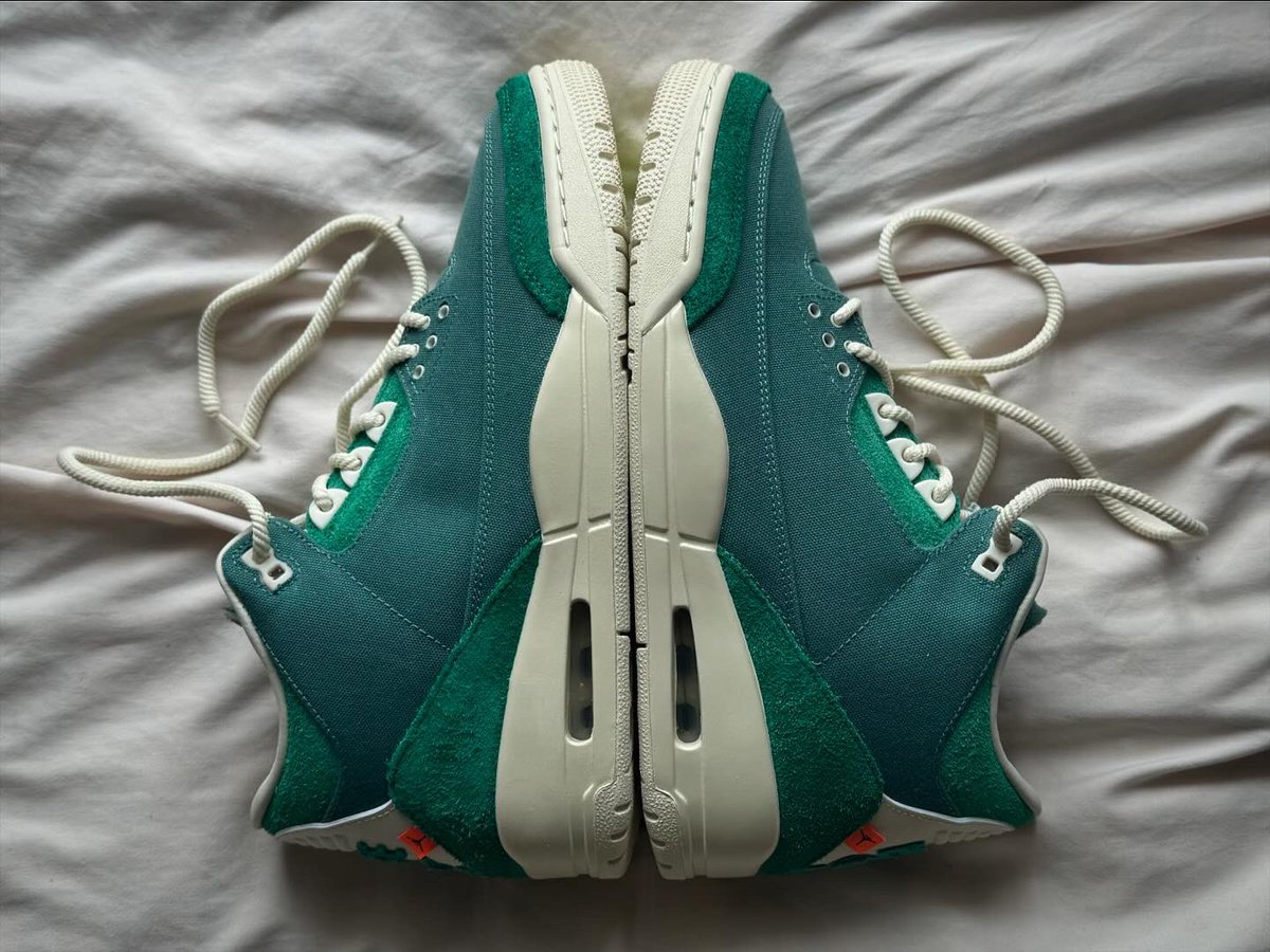 kaz1968snkrs's tweet photo. おはようございます🌞
#aj3 #airjordan #nike #ナイキ #エアジョーダン #スニーカー #sneaker #sneakers  #Nina #Chanel #Abney https://t.co/FrbZbQ8VbU