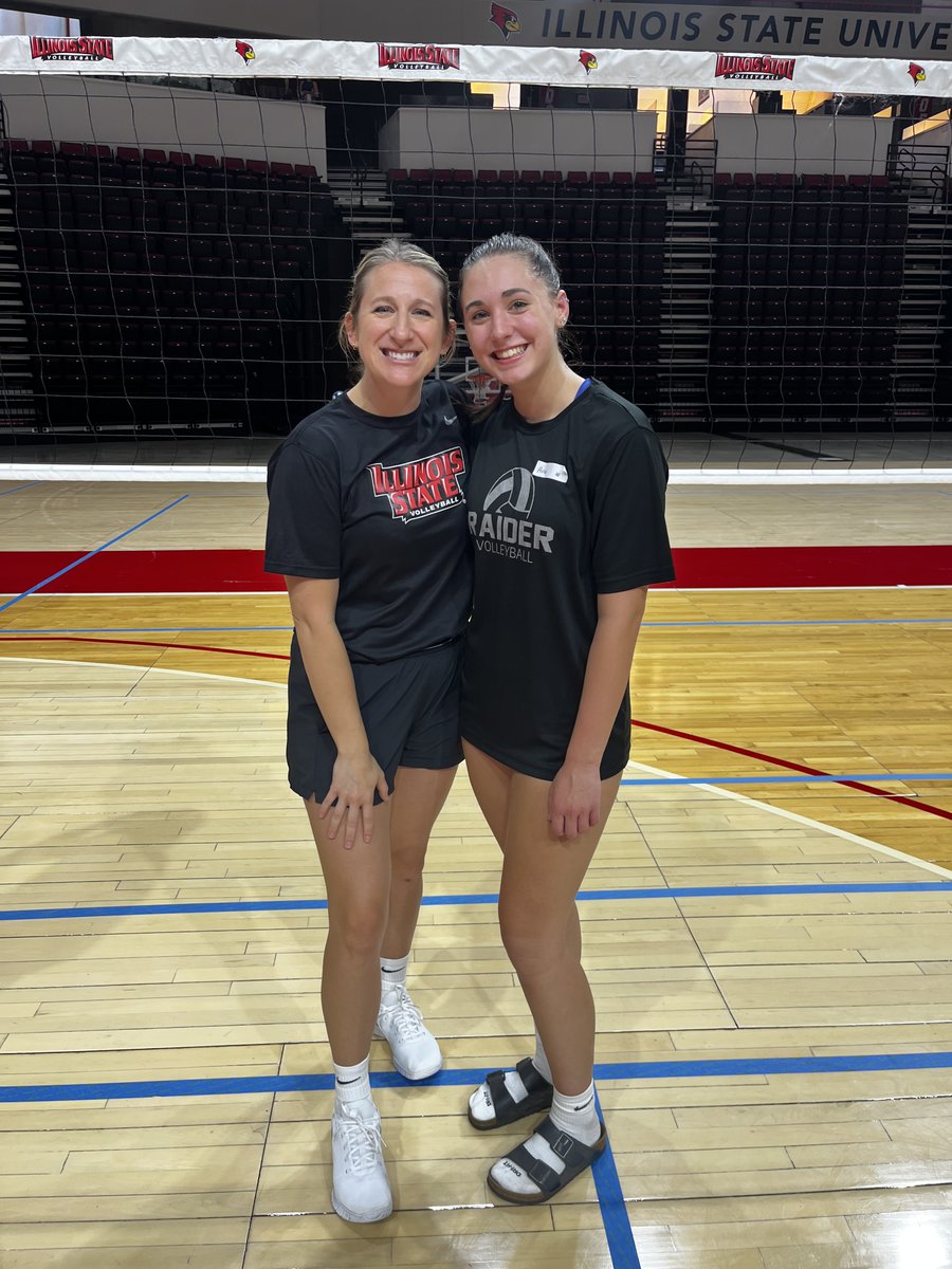 Such a great day at the ISU prospect camp with some amazing coaches, learned a lot and got better! Thank you so much <a href="/AllieMatters/">Allie Matters</a> for the tips! <a href="/m_depauw/">Matt DePauw</a> <a href="/CoachWagner11/">Courtney Wagner</a> <a href="/RedbirdVB/">Illinois State Volleyball</a>