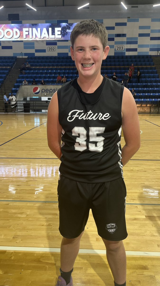 𝐓𝐨𝐩 𝐏𝐞𝐫𝐟𝐨𝐫𝐦𝐞𝐫𝐬: 𝐇𝐚𝐫𝐝𝐰𝐨𝐨𝐝 𝐅𝐢𝐧𝐚𝐥𝐞 𝐃𝐚𝐲 𝟏

‘27 Jonathan Bruce 
KC Roots
18 Points

‘30 Henry Winberg 
GABL Future 
22 Points