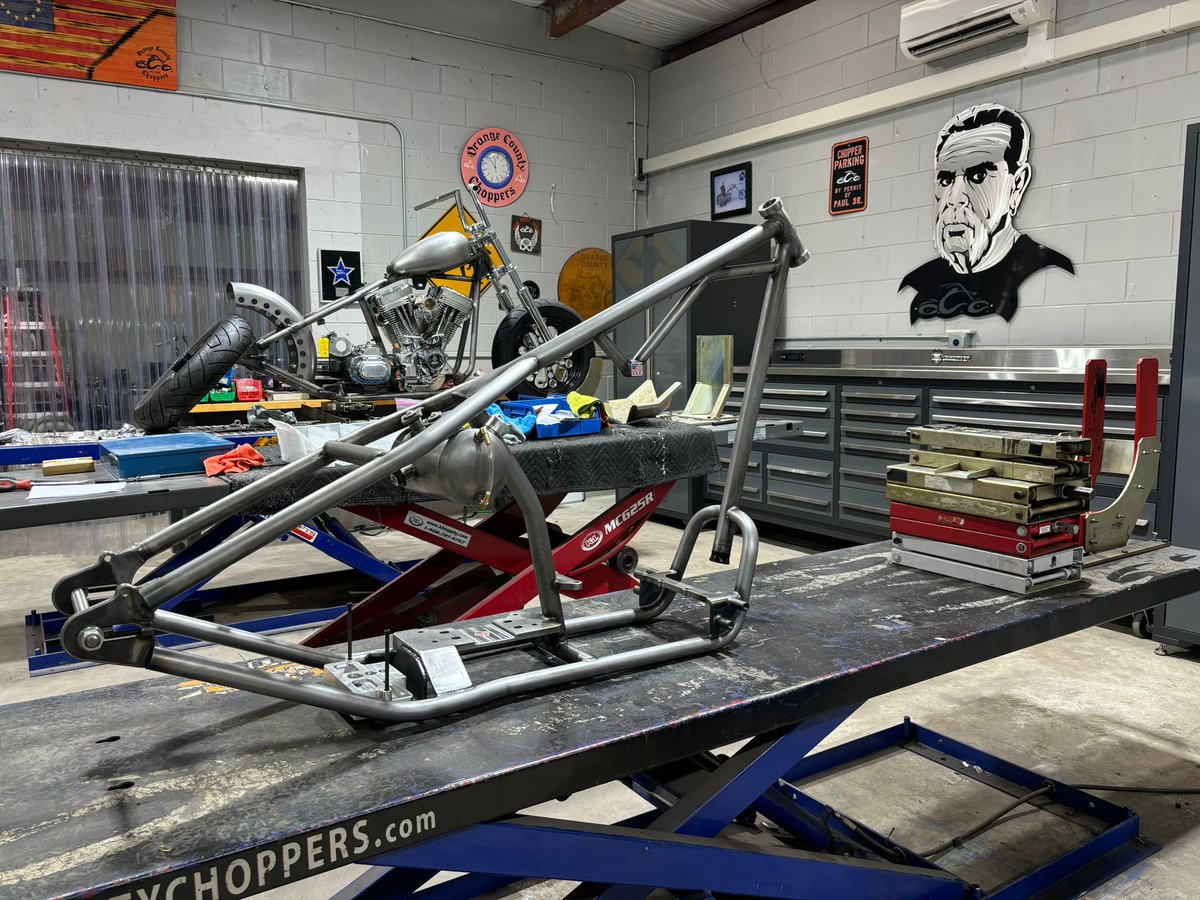 chassisdesignco's tweet photo. 6 up 40 degree rigid for @OCChoppers @chassisdesignco @chassisdesignco hand made frames made in the USA. https://t.co/DGANAriuJT