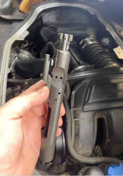 xbradtc's tweet photo. OK, gearheads, what does this part do? https://t.co/uKRm7kCkMv