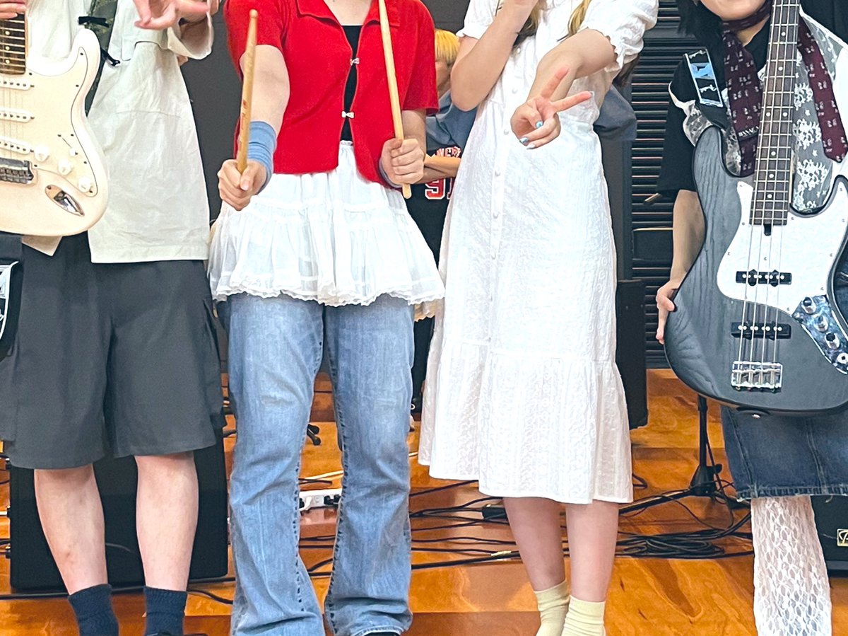 ダンパ1日目ありがとうございました🤍
過酸化水素は今日も出るので聴きにきてくださーい！