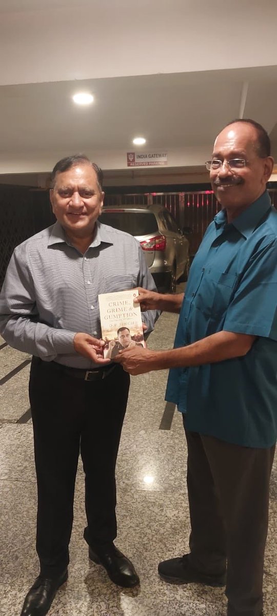 IPF_ORG's tweet image. Former DGP Uttar Pradesh Shri OP Singh presented a copy of his book ‘Crime, Grime and Gumption’ to Shri N. Ramachandran, President Indian Police Foundation.