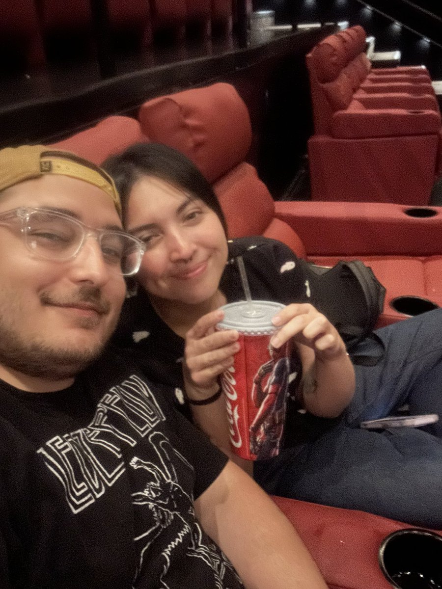 ladyresi's tweet photo. #DeadpoolAndWolverine this movie was so damn good 🫶 thank you #RyanReynolds and #HughJackman for blessing us with this amazing film. I love you 😘 https://t.co/Clk3qQwAPR