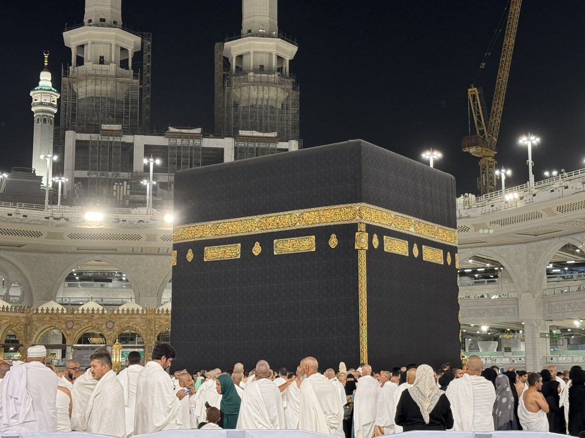 BAlmuflih's tweet photo. ربنا تقبل منا وعافنا واعف عنا وعلى طاعتك وشكرك أعنا وعلى غيرك لا تكلنا وعلى الإيمان والإسلام الكامل جمعاً توفنا وأنت راض عنا. اللهم ارحمني بترك المعاصي أبداً ما أبقيتني وارحمني أن أتكلف ما لا يعنيني وأرزقني حسن النظر فيما يرضيك عني يا أرحم الراحمين https://t.co/Vmo5sITZV7