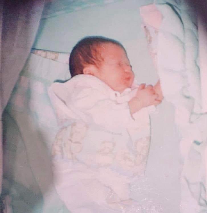 JeanCom_J's tweet photo. Eu em 1998 perdendo tempo ao invés de comprar uma casa: 🥲😞 https://t.co/mTxUijAsyg