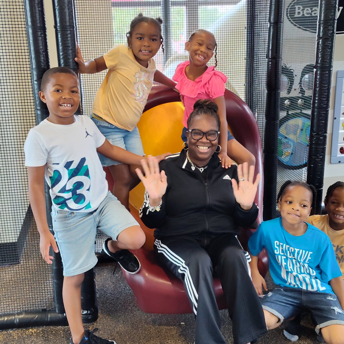 TraceyisTracey's tweet photo. I had a chance to hang out with some of my 1st graders who are moving on to 2nd grade! They came to "grab" some ice cream @ChicFilA and their published book. I will miss them📖🍫💯💖🎉📸✅🎶⏰🥰🍦 https://t.co/XiEDDKSV2b