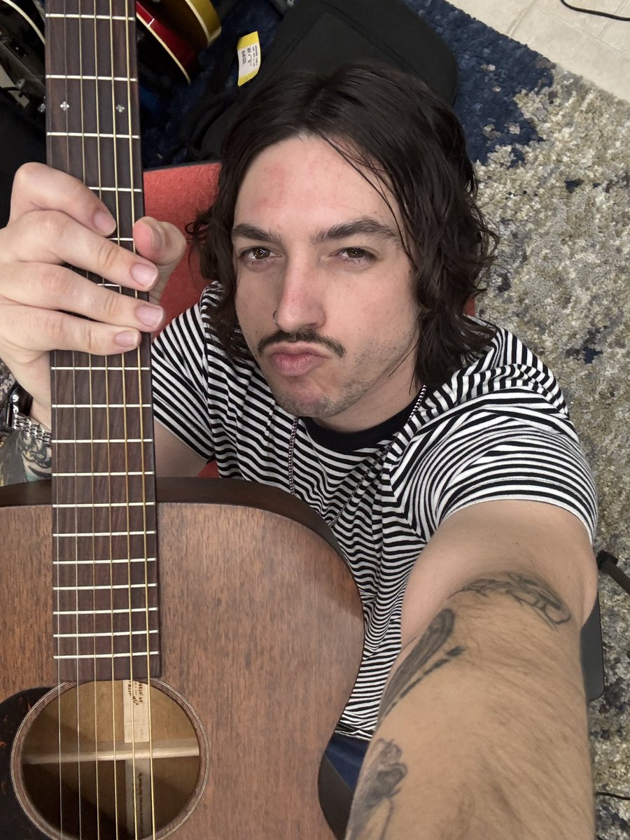 julian from loveless (@juliancomeau) on Twitter photo the face of a man with … some sort of rash ?? AND a badass 30 minute acoustic set that ROCKS. lots of throwbacks including a song i’ve never played for an audience of more than 4 people. kingston, get ready! <a href="/BanquetRecords/">Banquet Records</a> the face of a man with … some sort of rash ?? AND a badass 30 minute acoustic set that ROCKS. lots of throwbacks including a song i’ve never played for an audience of more than 4 people. kingston, get ready! <a href="/BanquetRecords/">Banquet Records</a>