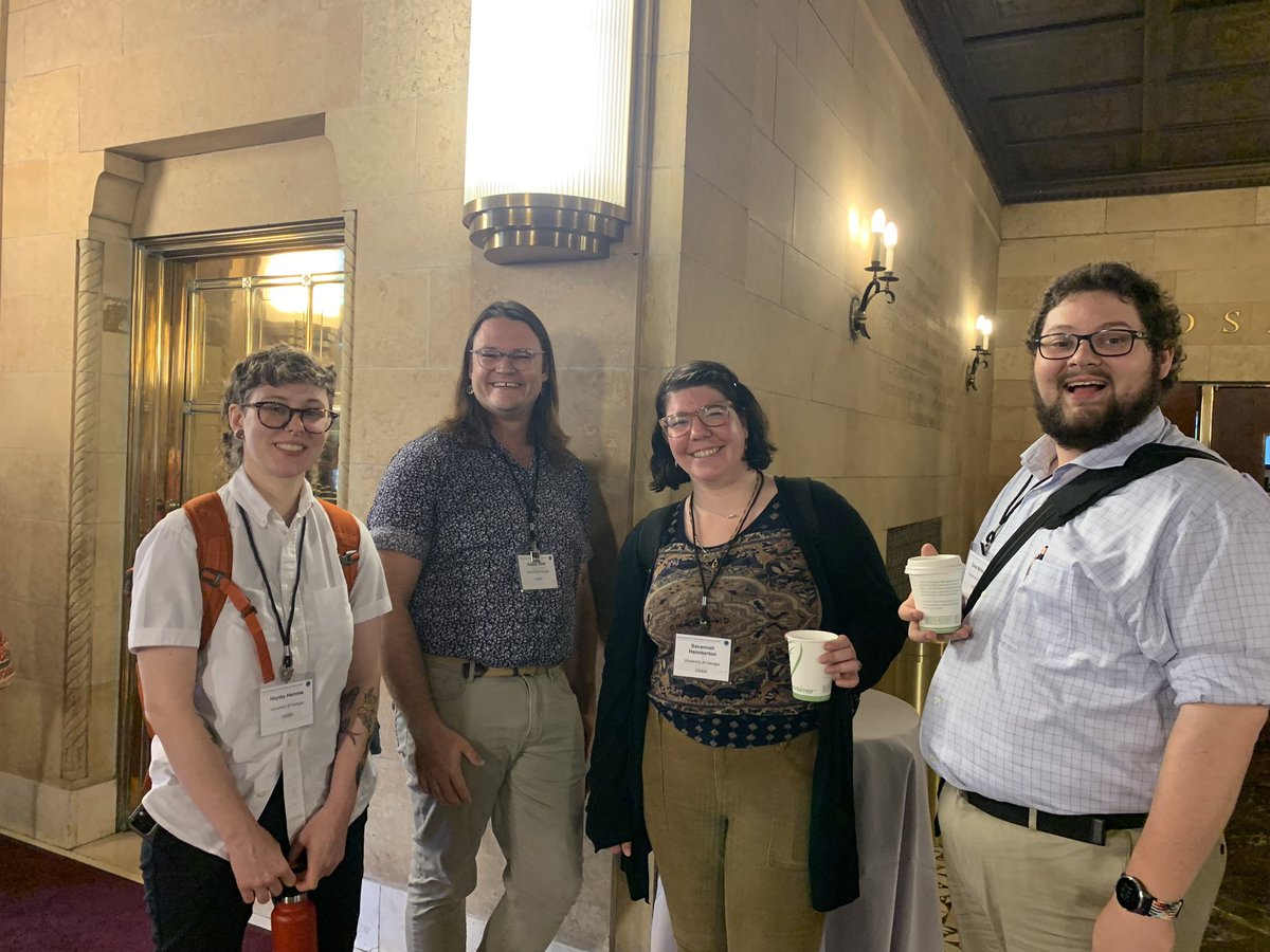 CIDER_UGA's tweet photo. Did you miss CIDER’s Center Poster at the 3rd Annual CEIRR Meeting? @UGA @ugavetmed @CEIRRNetwork thank you team for the great work! #networking #influenza #research #letstalkscience @andreashandel @guppy_stott @OmidArhami @PejRohani https://t.co/B8xP9t0ZQl