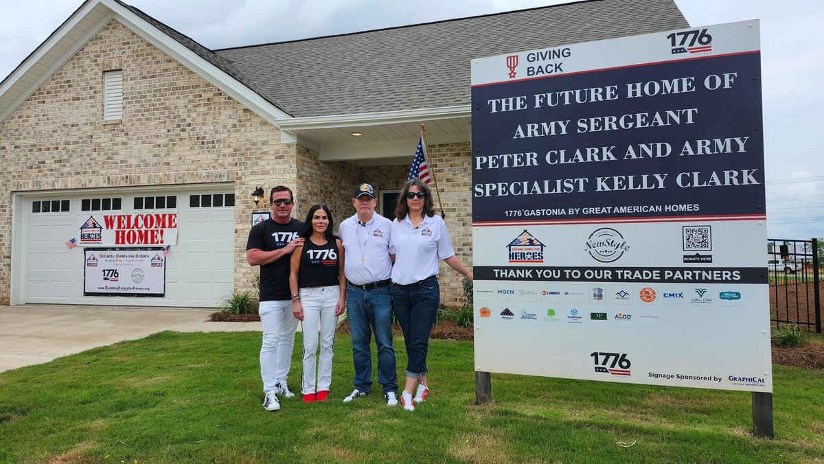BuildingHomes4H's tweet photo. Today, we made history! U.S. Army Sergeant Peter Clark, a courageous veteran who suffered a TBI and multiple deployments’ worth of injuries, including exposure to burn pits and subsequent cancer, received the ultimate gift: a mortgage-free home! #1776Community #WelcomeHome https://t.co/qHmCmdCWLA