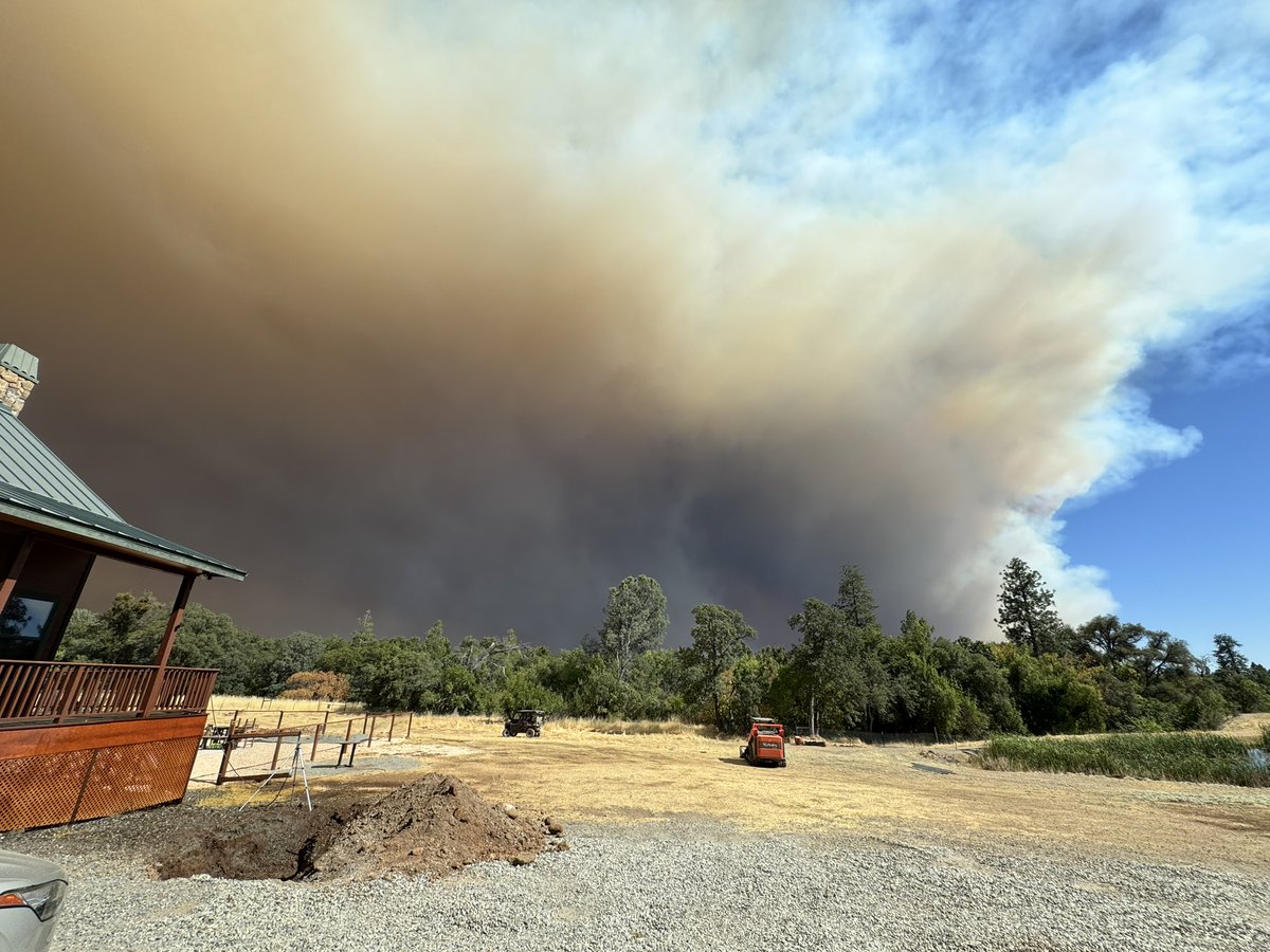 Evacuated from the #ParkFire out of Manton. Please keep our little town in your thoughts tonight.