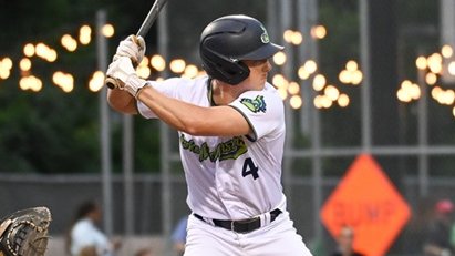 Vermont Lake Monsters (@vtlakemonsters) on Twitter photo A 5-run 3rd inning and 6 scoreless innings from <a href="/wyatt21001/">Wyatt21001</a> led Vermont to 7-1 win vs Norwich Friday.
<a href="/jacobmiller2712/">Jacob Miller</a> went 2-for-4 with R, 2B, RBI and Sam <a href="/Cavossa8/">Sam Cavossa</a> 2-for-4, 2 R, RBI as Vermont (28-20) moved 8 games over .500 for 1st time.
Game Recap 🔽
vermontlakemonsters.com/72624recap/ A 5-run 3rd inning and 6 scoreless innings from <a href="/wyatt21001/">Wyatt21001</a> led Vermont to 7-1 win vs Norwich Friday.
<a href="/jacobmiller2712/">Jacob Miller</a> went 2-for-4 with R, 2B, RBI and Sam <a href="/Cavossa8/">Sam Cavossa</a> 2-for-4, 2 R, RBI as Vermont (28-20) moved 8 games over .500 for 1st time.
Game Recap 🔽
vermontlakemonsters.com/72624recap/