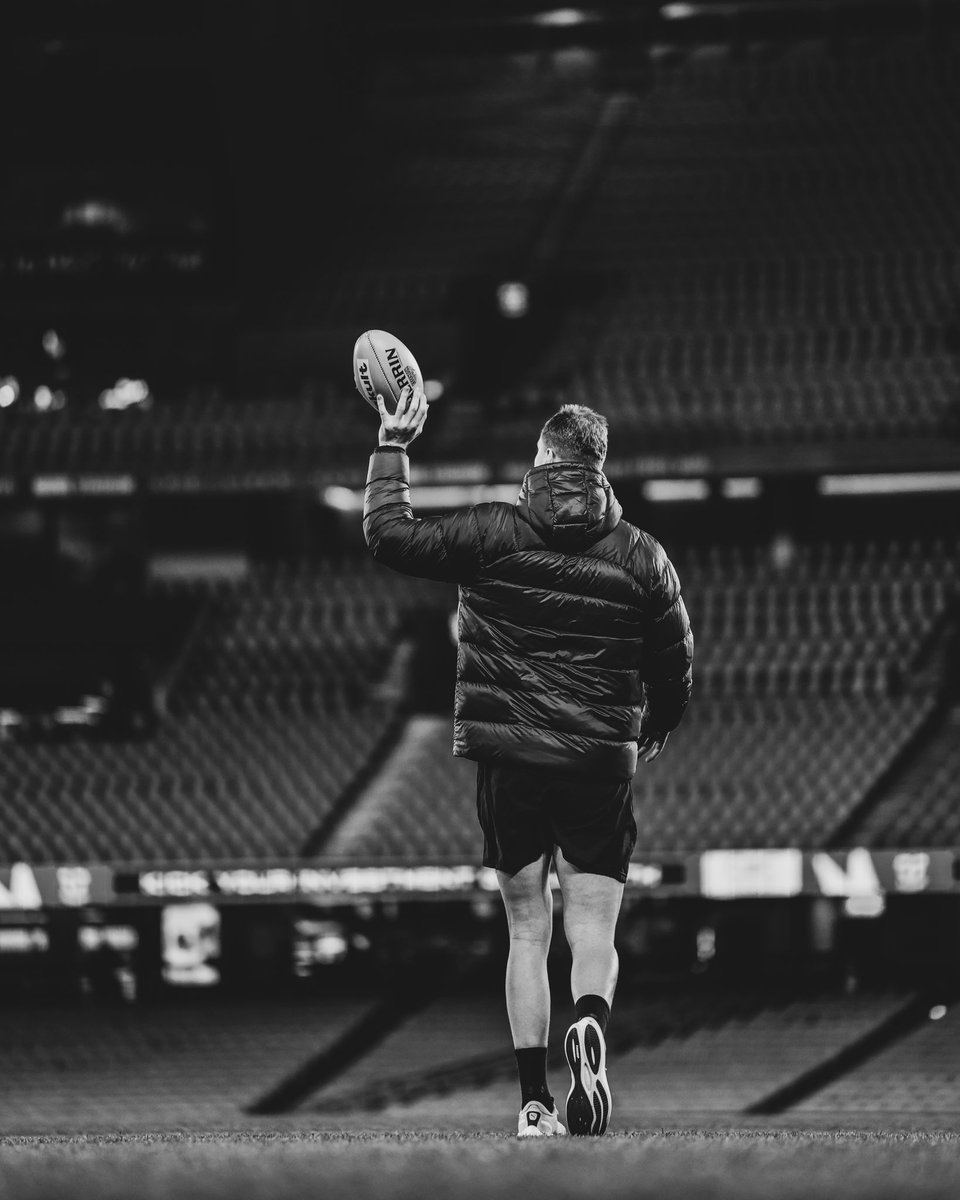 Essendon FC tweet media