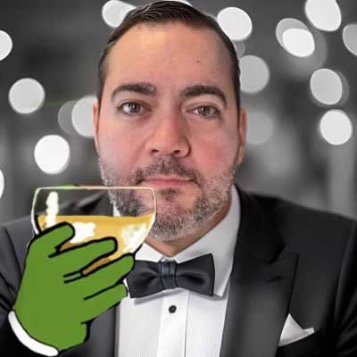 RogueLeaderTV's tweet photo. @realkingrobbo @harris_wins You’re the biggest fucking dork I’ve seen on this shit app for months now. I think you need to sit this out, for good https://t.co/nJzUeZthLq