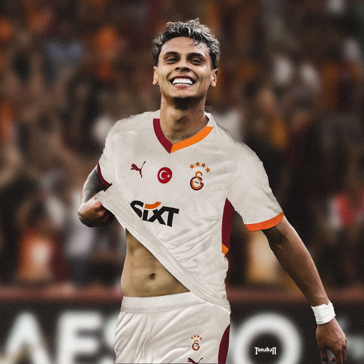 TunahanGraphic's tweet photo. Richard Ríos &amp; Galatasaray 💛❤️
@galatasaray 
#Galatasaray #RichardRíos #Richard #Ríos #Transfer #ErdenTimur #DursunÖzbek #Ortasaha #8numara https://t.co/NSUasshfjh