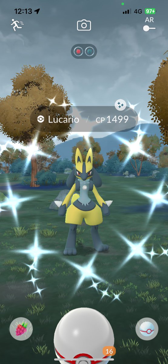 Daphne 💐 tweet media