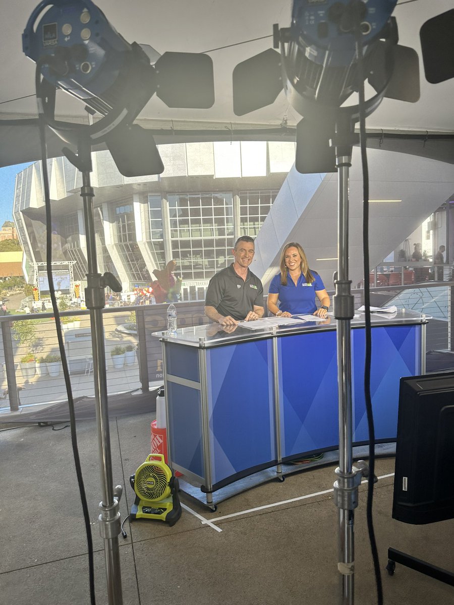 Ariel Roblin tweet media