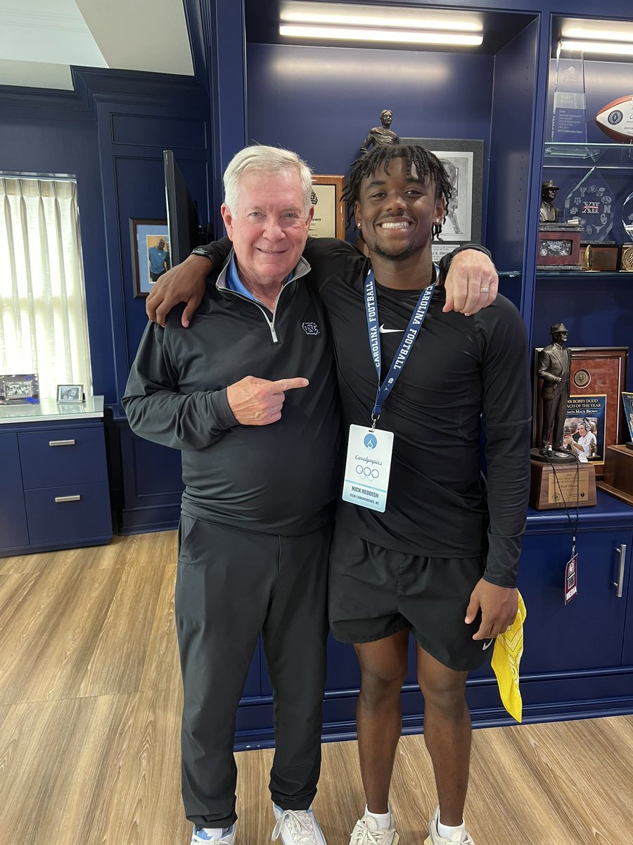 NicholasReddish's tweet photo. Huge thanks for having me today @UNCFootball I appreciate @CoachMackBrown @CoachCollins @CoachCwarren @UNCCoachThig @_quentin_smith for the hospitality. Definitely will be back soon, Yellow squad on top! #GTBATH https://t.co/SwdZVDYcJm