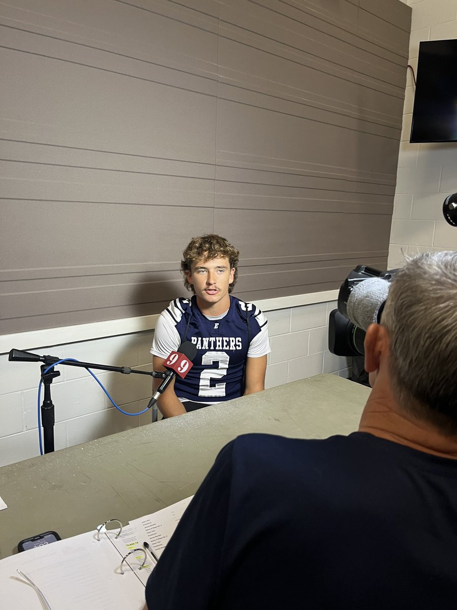 RileyBurger25's tweet image. Today I was blessed with the opportunity to talk about this upcoming season and speak on some important factors of my off season! Thank you @DanLaForestFB for everything!